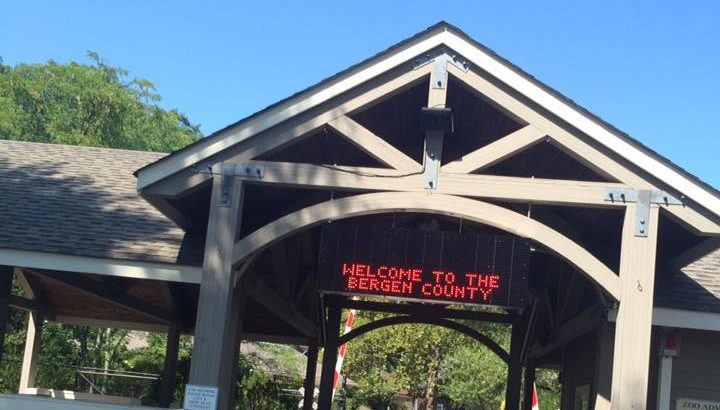 Entrance to the Bergen County Zoo